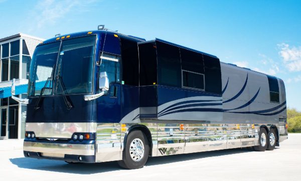 Galaxy Village Coach Wichita Kansas entertainer coach leasing