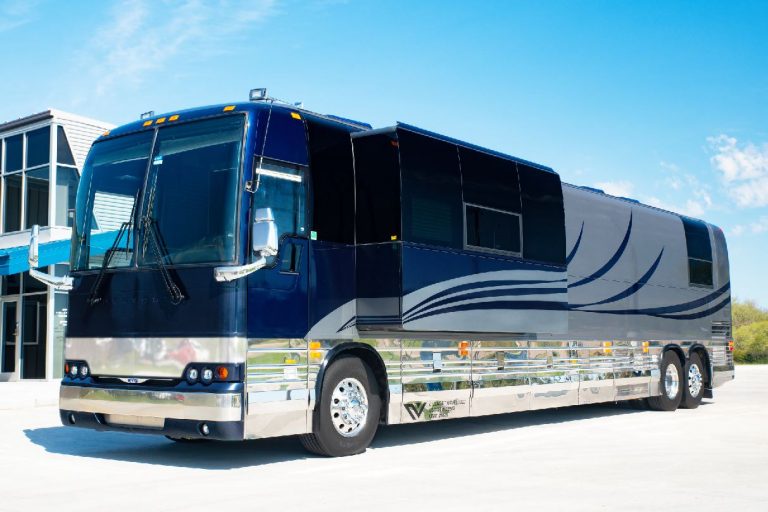 2006 PREVOST XLII