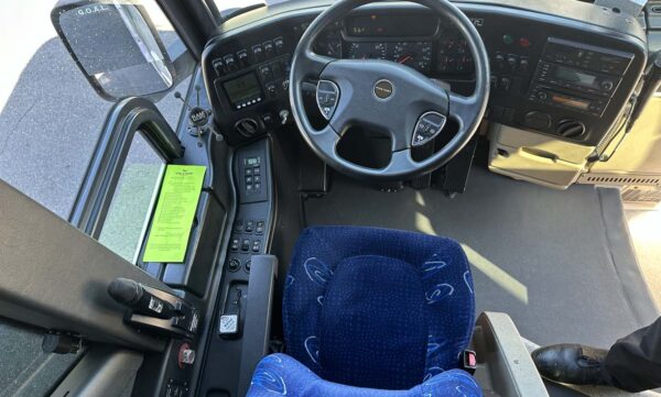 83 Cockpit