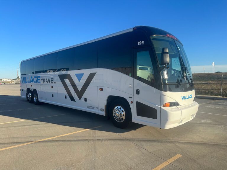 2010 MCI J4500