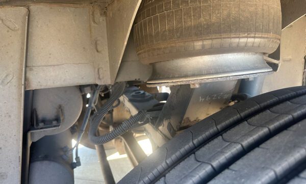 2010 Mci 4500 Id196 1545