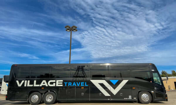 Village Fleet Slaes 2013 Mci J4500 3